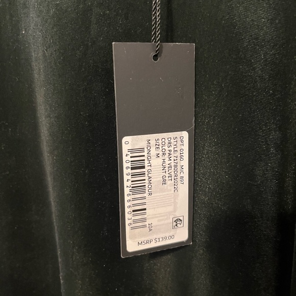 Gianni Bini Pam Velvet Mini Dress in Hunt Green Size Medium - Picture 5 of 7